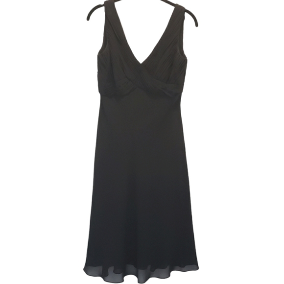 Adrianna Papell Dresses & Skirts - Adrianna Papell Ruched Chiffon Bodice Cocktail Dress Little Black Dress